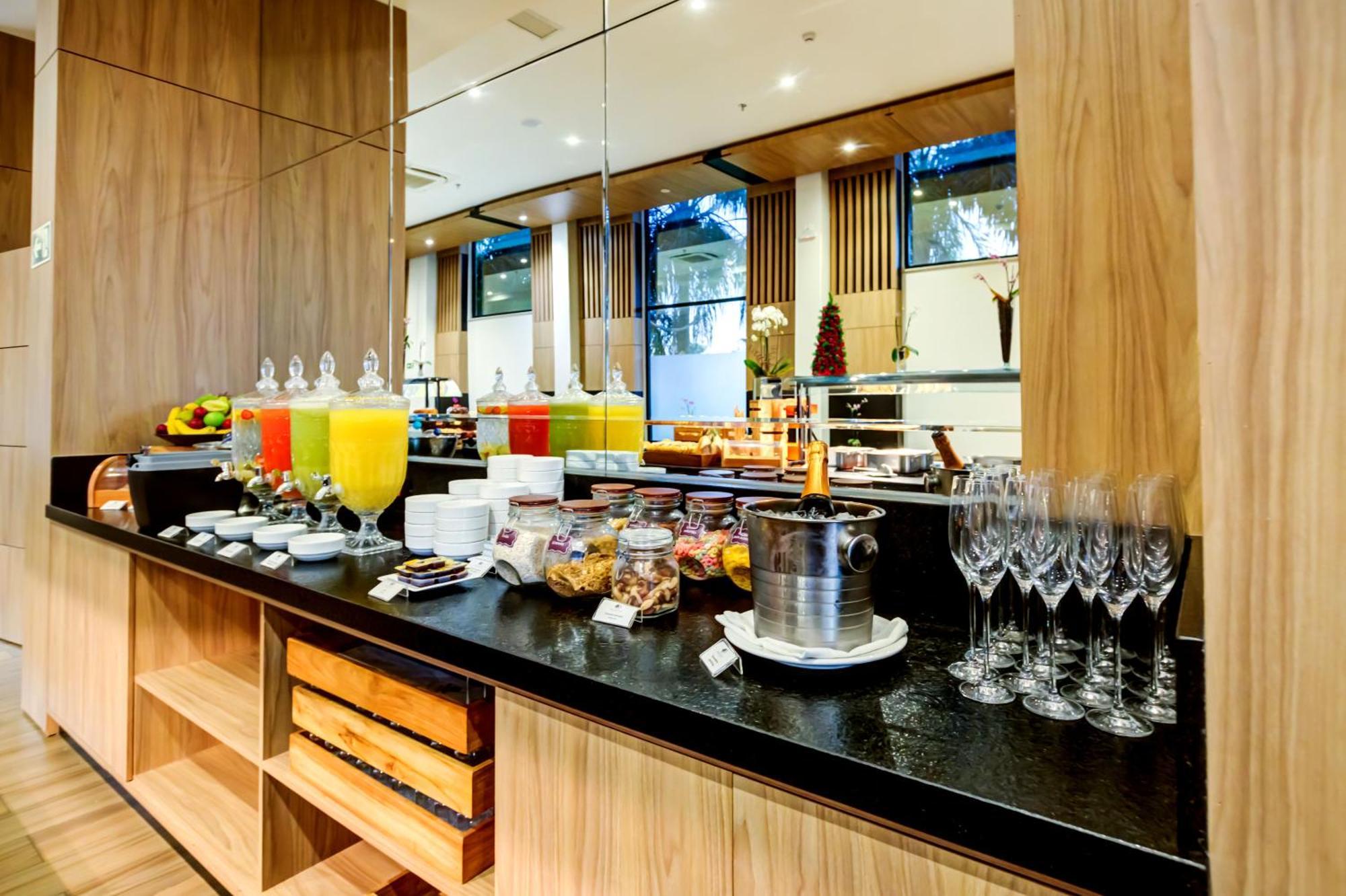 Doubletree By Hilton - Resort - Foz Do Iguacu Exterior photo The lounge at the airport