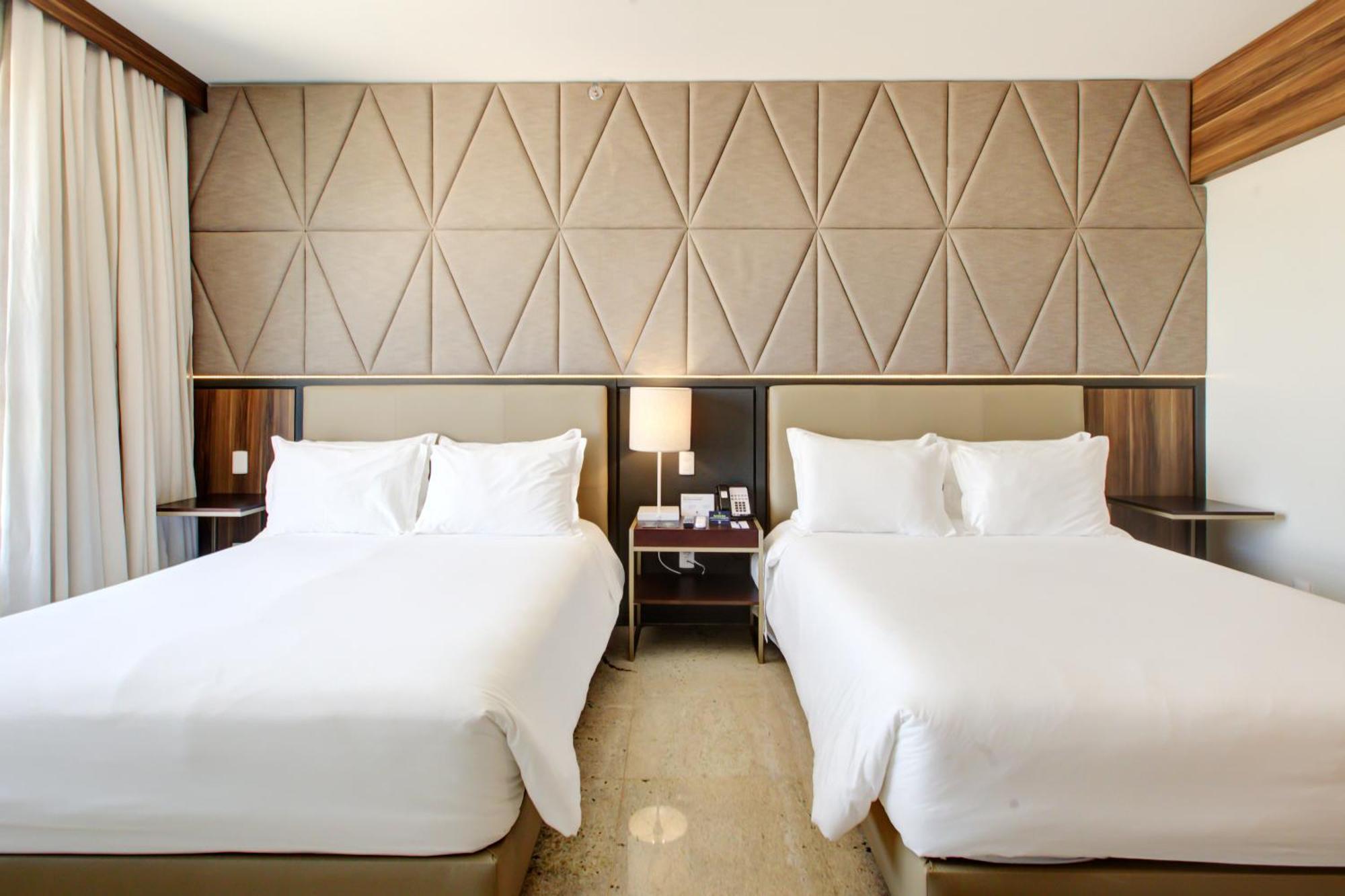 Doubletree By Hilton - Resort - Foz Do Iguacu Exterior photo A room at the hotel