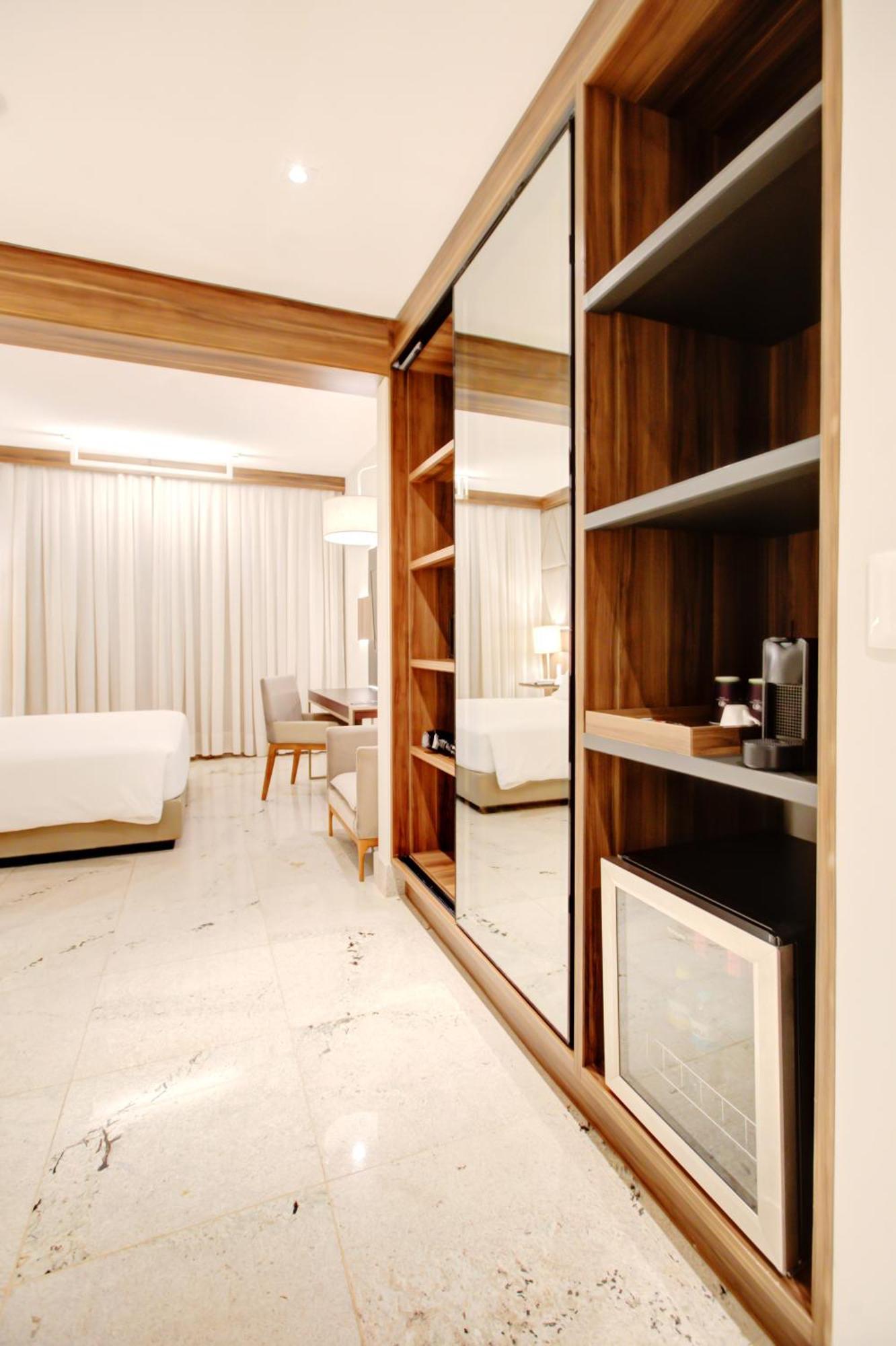 Doubletree By Hilton - Resort - Foz Do Iguacu Exterior photo A room at the hotel
